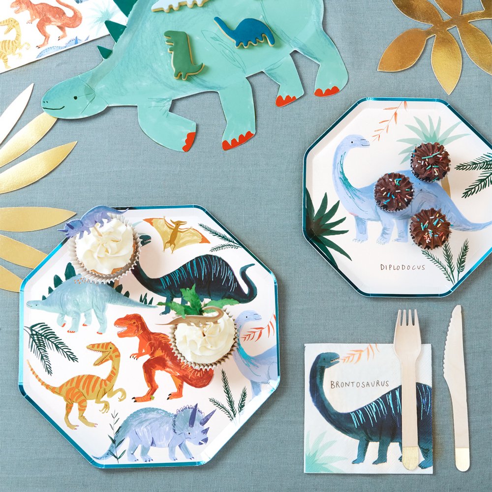 DINOSAUR KINGDOM PLATES - MEDIUM Meri Meri Plates Bonjour Fete - Party Supplies