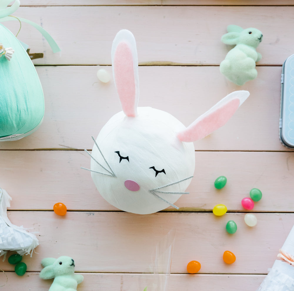 BUNNY SHAPED DELUXE SURPRIZE BALL TOPS MALIBU Kid's Party Favors Bonjour Fete - Party Supplies