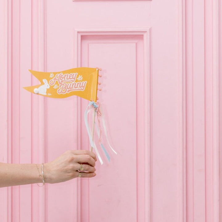 HAPPY EASTER / HONEY BUNNY FLAG BY THREAD MAMA Bonjour Fete Garlands & Banners Bonjour Fete - Party Supplies