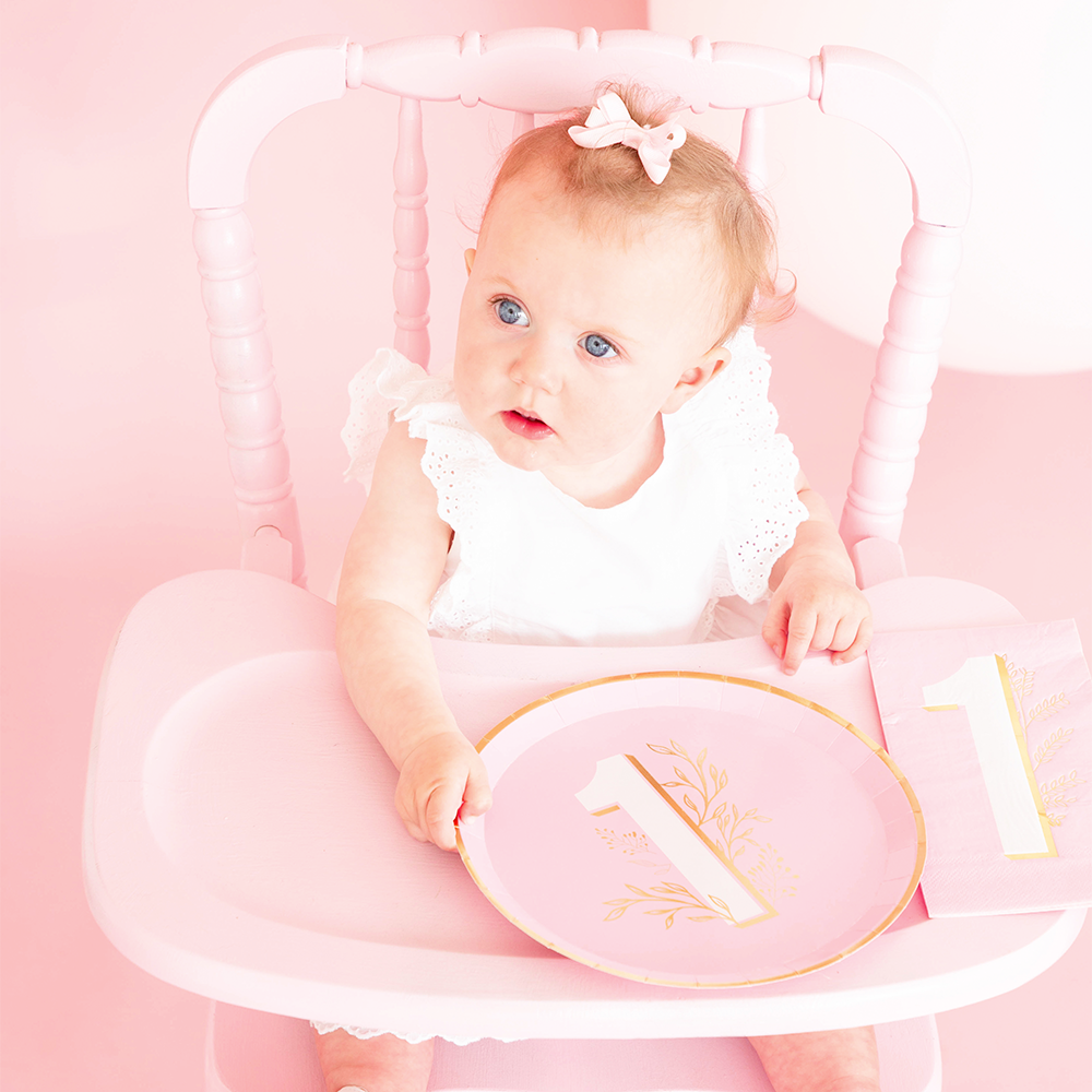 FIRST 1ST BIRTHDAY LARGE PINK PARTY PLATES - 'ONE' Jollity & Co. + Daydream Society Plates Bonjour Fete - Party Supplies