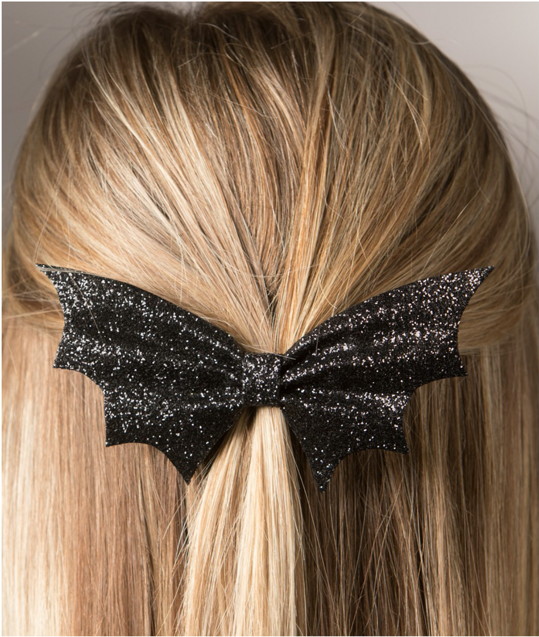 GOING BATTY HAIR CLIP Bethany Lowe Designs Halloween Costumes Bonjour Fete - Party Supplies