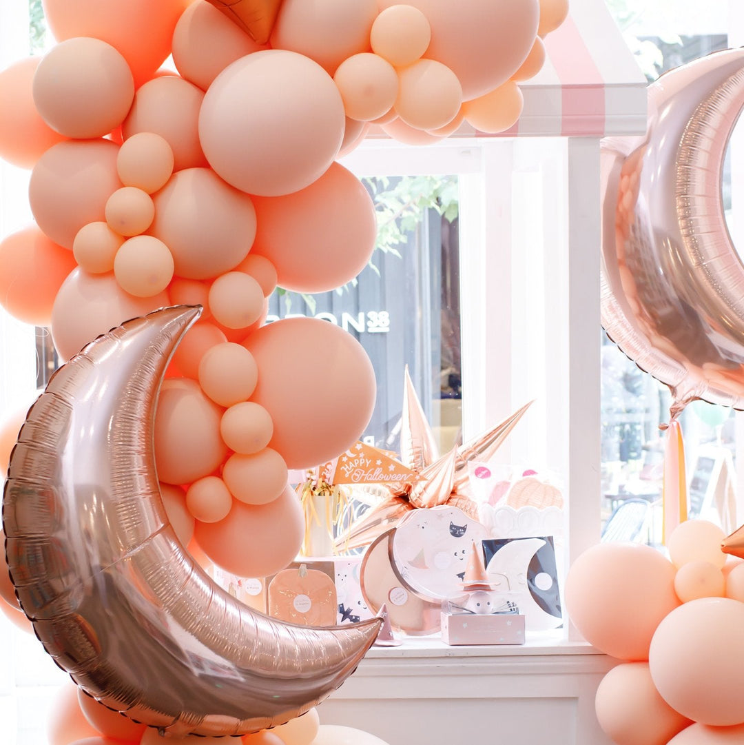 PASTEL HALLOWEEN STAR PATTERN PLATES Meri Meri Halloween Tableware Bonjour Fete - Party Supplies