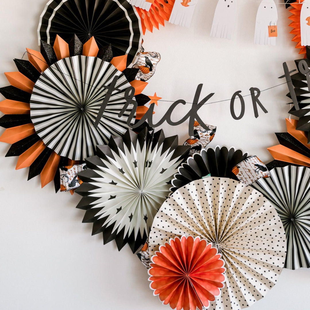 VINTAGE BLACK & ORANGE HALLOWEEN PARTY FANS My Mind’s Eye Halloween Party Supplies Bonjour Fete - Party Supplies