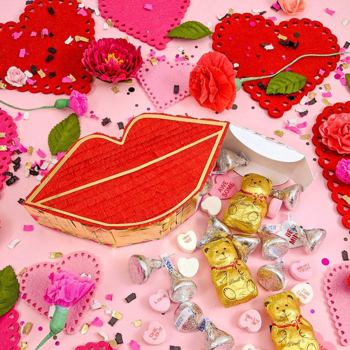MINI LIPS HANDMADE PIÑATA FAVOR Lula Flora Mini Pinatas Bonjour Fete - Party Supplies