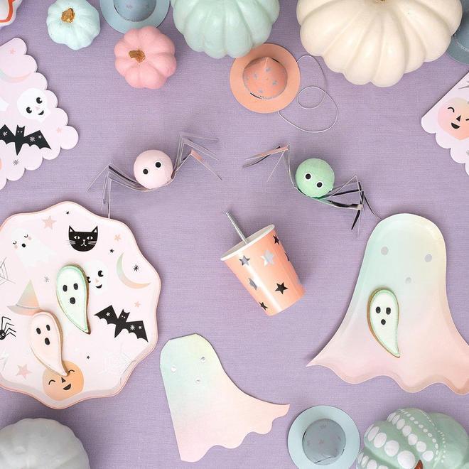 HALLOWEEN GHOST PASTEL PLATES Meri Meri Halloween Tableware Bonjour Fete - Pastel Halloween Party Supplies