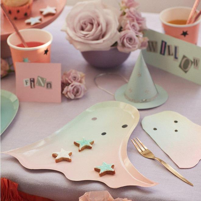 HALLOWEEN GHOST PASTEL PLATES Meri Meri Halloween Tableware Bonjour Fete -Pastel Halloween Party Supplies