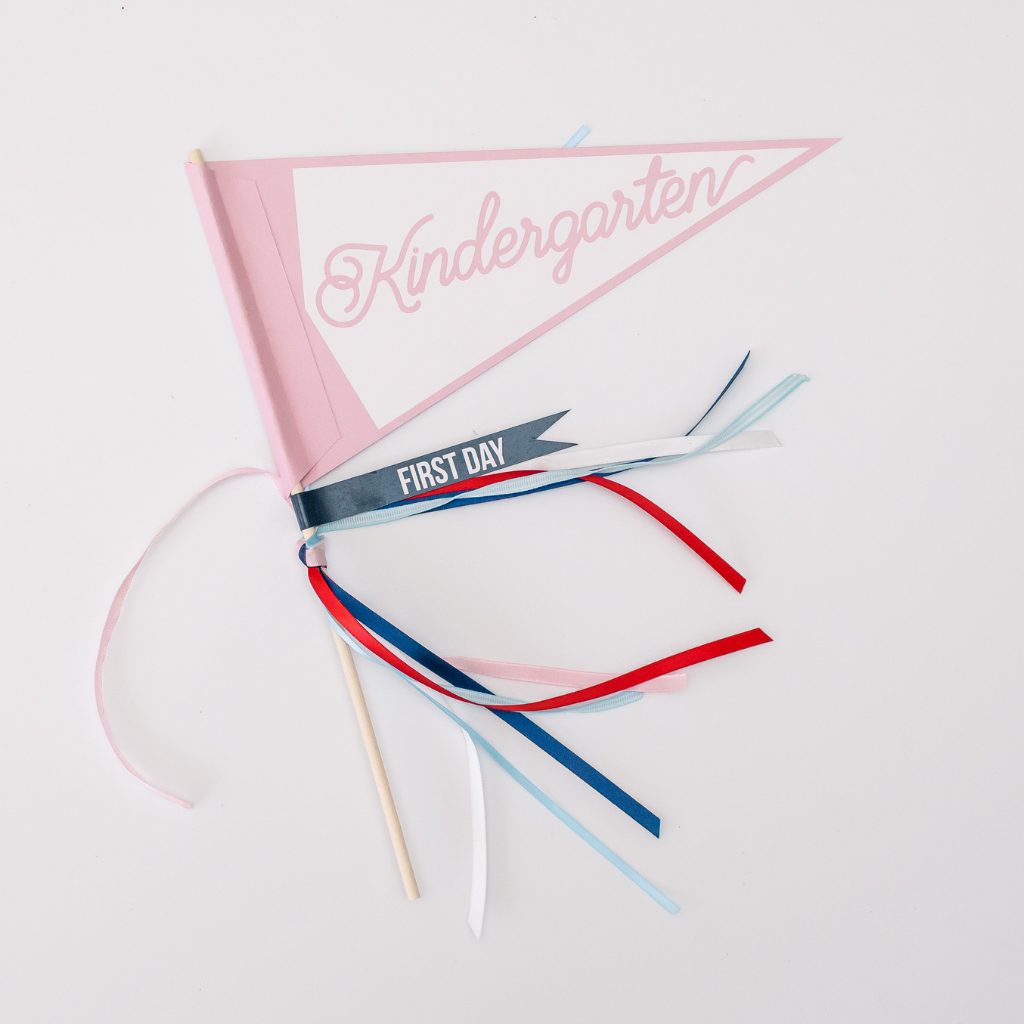 SCHOOL FLAG BF X THREAD MAMA Thread Mama Garlands & Banners KINDERGARTEN (PINK) Bonjour Fete - Party Supplies