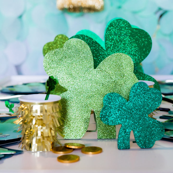 ST. PATRICK'S DAY STANDING SHAMROCKS Bethany Lowe Designs St. Patrick's Day Bonjour Fete - Party Supplies