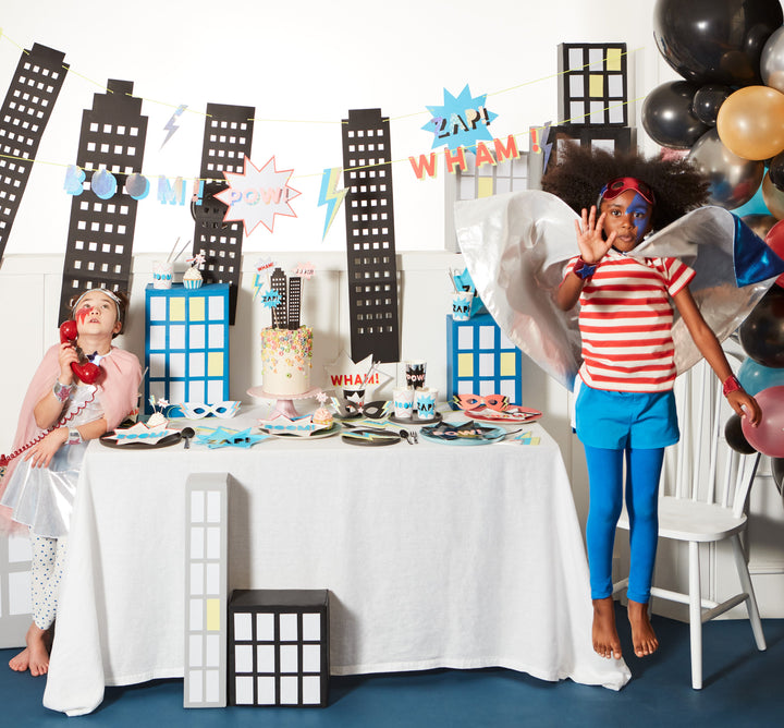 SUPERHERO PLATES Meri Meri Plates Bonjour Fete - Party Supplies