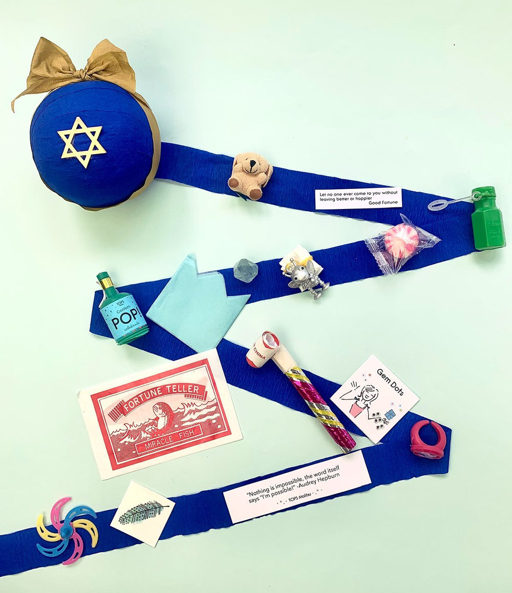 DELUXE HANUKKAH SURPRIZE BALL TOPS Malibu Hanukkah Bonjour Fete - Party Supplies