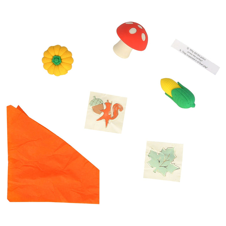 THANKSGIVING TURKEY SURPRISE BALLS Meri Meri Thanksgiving Favors & Crackers Bonjour Fete - Party Supplies