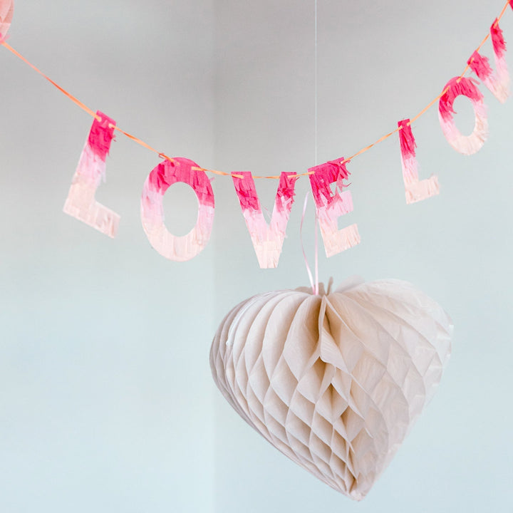 HEART HONEYCOMB DECORATIONS Meri Meri Hanging Decor Bonjour Fete - Party Supplies
