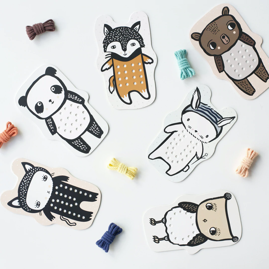 BABY ANIMAL LACING ACTIVITY CARDS BY WEE GALLERY Wee Gallery Baby Bonjour Fete - Party Supplies