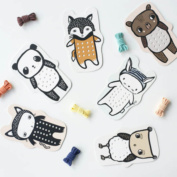 BABY ANIMAL LACING ACTIVITY CARDS BY WEE GALLERY Wee Gallery Baby Bonjour Fete - Party Supplies