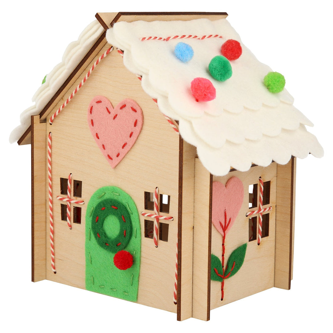 WOODEN EMBROIDERY GINGERBREAD HOUSE Meri Meri CHRISTMAS DECOR Bonjour Fete - Party Supplies